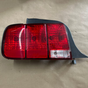2005-2009 Ford Mustang GT V6 GT500 Tail Light LH Driver Side