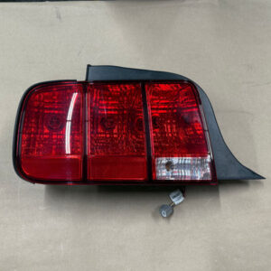 2005-2009 Ford Mustang GT V6 GT500 Tail Light LH Driver Side