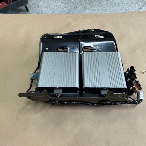 2007-2009 Ford Mustang Shelby GT500 4 Subwoofer Amps and Bracket