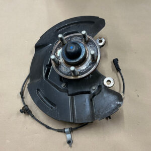 2015-2020 Ford Mustang 5.0L GT LH Driver Side Front Spindle Knuckle Hub