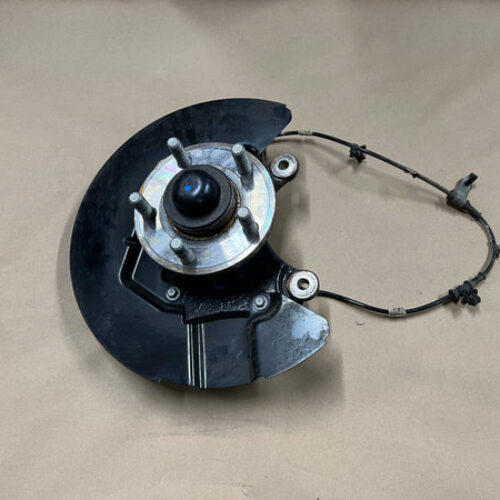 2015-2020 Ford Mustang 5.0L GT LH Driver Side Front Spindle Knuckle Hub