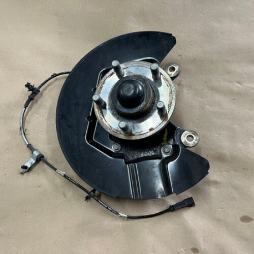 2015-2020 Ford Mustang 5.0L GT LH Driver Side Front Spindle Knuckle Hub