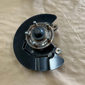 2015-2020 Ford Mustang 5.0L GT LH Driver Side Front Spindle Knuckle Hub