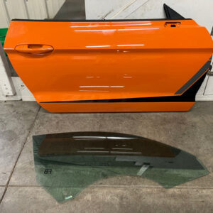 2015-2023 Ford Mustang GT EcoBoost RH Passenger Side Door Complete w/Glass CA