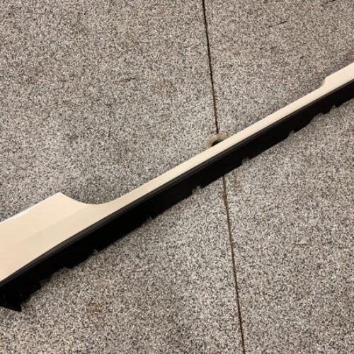 2015-2023 Ford Mustang GT V6 RH Passenger Side Skirt Molding Wimbledon White