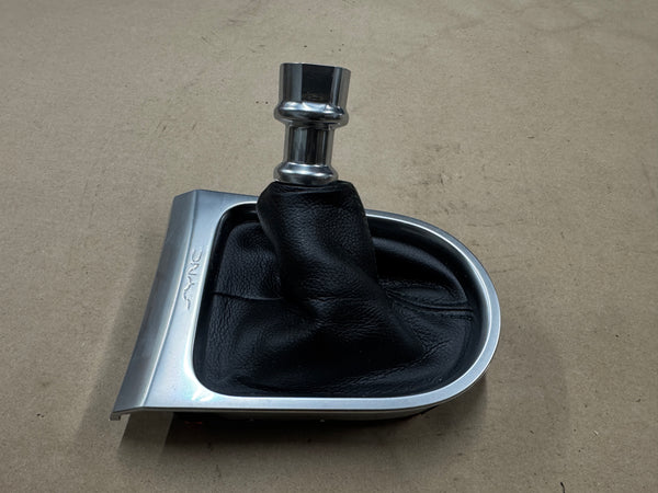 2018-2023 Ford Mustang Bullitt Manual Shift Boot Trim Green Stitching - Image 2