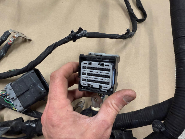 2018-2023 Ford Mustang GT 5.0 Battery Alternator Starter Wiring Harness "Manual" - Image 4