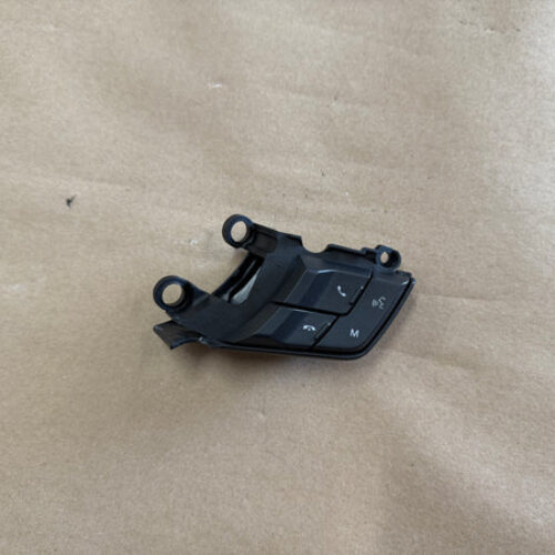 2018-2023 Ford Mustang GT RH Wheel Steering Button Sync Control