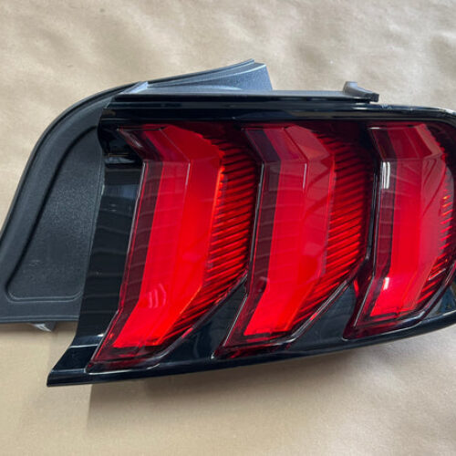 2018-2023 Ford Mustang GT V6 EcoBoost Tail Light RH Passenger Side LED