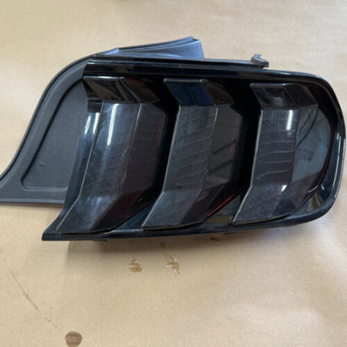 2018-2023 Ford Mustang GT V6 EcoBoost Tail Light RH Passenger Side LED