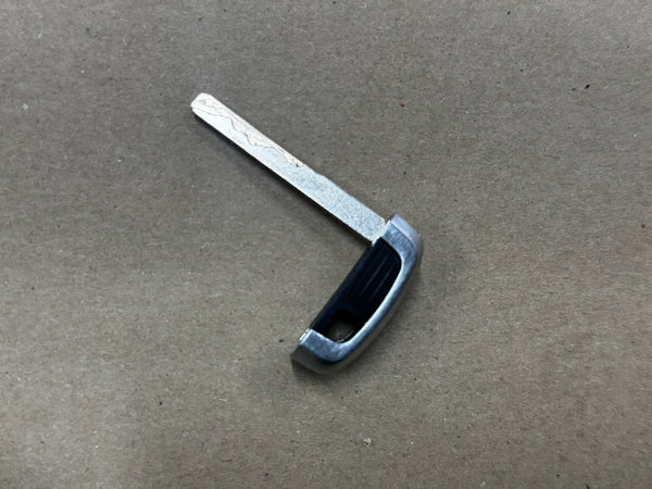 2018-2023 Ford Mustang Manual Key Fob - OEM - Image 3