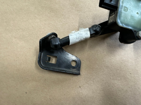 2020-2022 Ford Mustang GT500 Rear Magnetic Ride Control Sensor RH Passenger - Image 3
