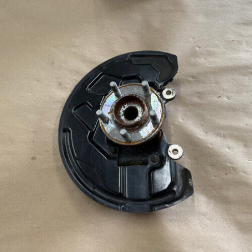 2021-2023 Ford Mustang 5.0 GT LH Driver Side Front Spindle Knuckle Hub 4 Bolt