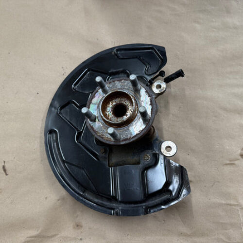 2021-2023 Ford Mustang 5.0 GT LH Driver Side Front Spindle Knuckle Hub 4 Bolt