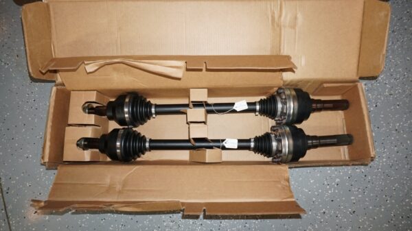 DSS REAR AXLE SHAFTS 2000HP SET FIXED CV (2015-2022 MUSTANG) RA8555X6