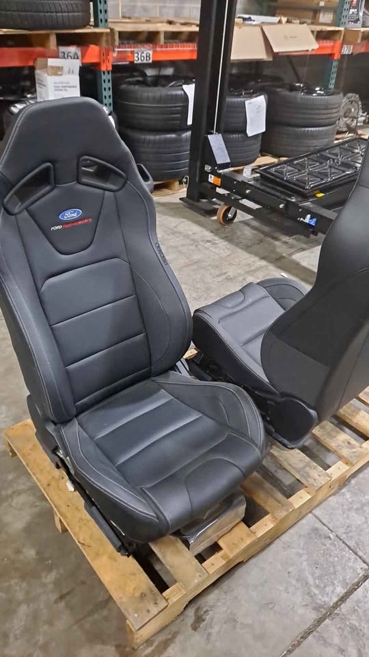 Ford Performance Recaro Seat
